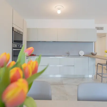 Dream View - Private By Rent Apartmán Lezzeno