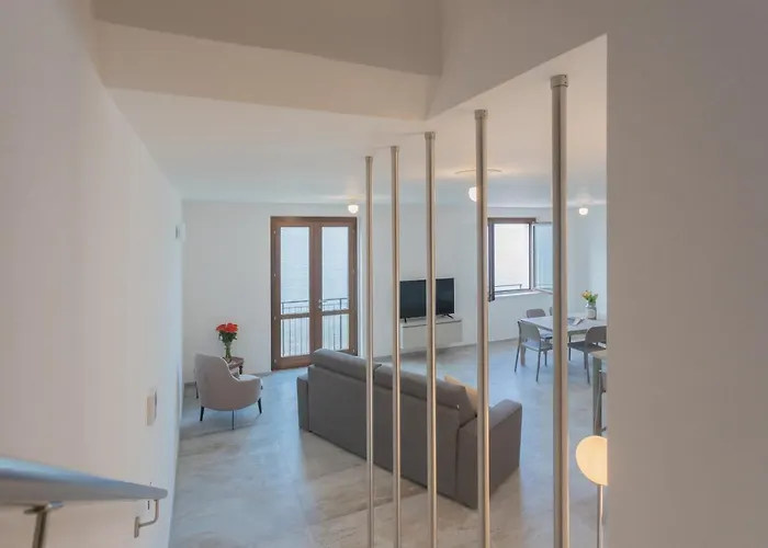 Appartamento Dream View - Private By Rent *