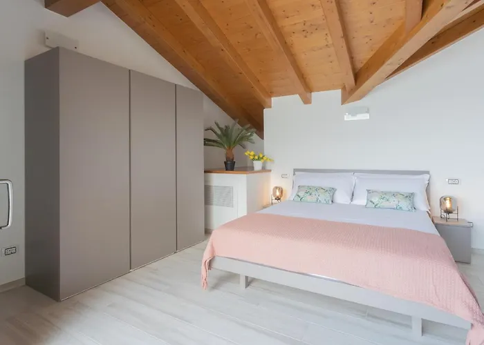 Appartamento Dream View - Private By Rent Lezzeno